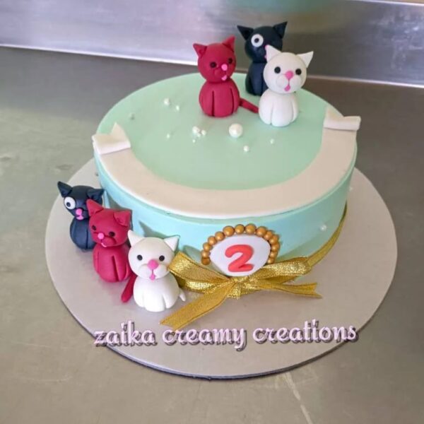 Chocolate fondant kitty cake