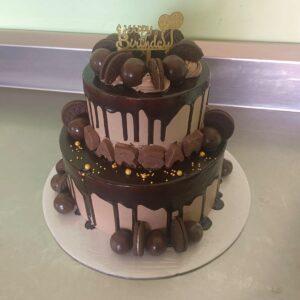 Chocolate truffle Oreo cake - 3KG