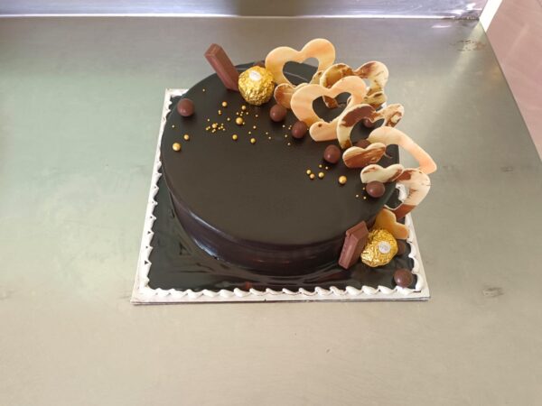 Chocolate truffle customised cake - 2KG