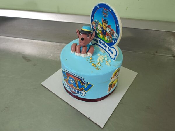 Choco Customised Fondant Cake - 1KG