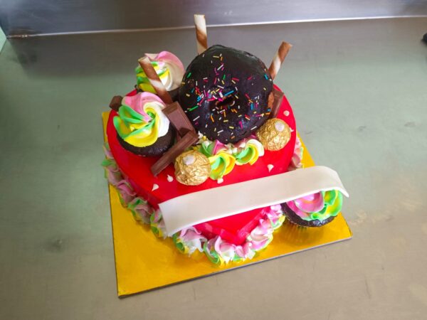 Red Velvet Customised Cake - 1KG